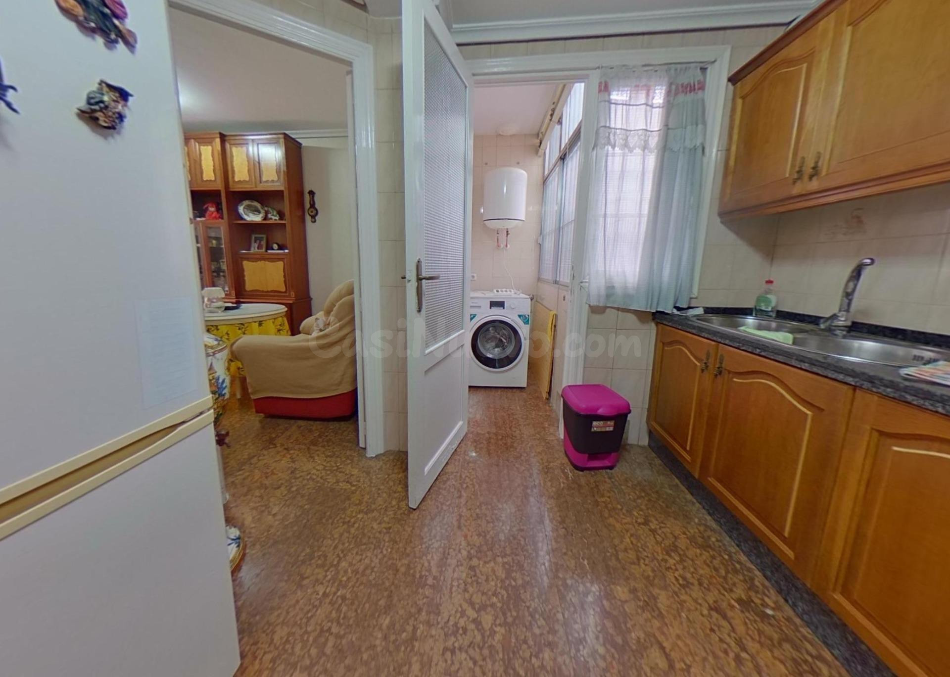 SE VENDE PISO JUNTO A LA AVENIDA DE JESÚS RESCATADO, EXTERIO - foto 2