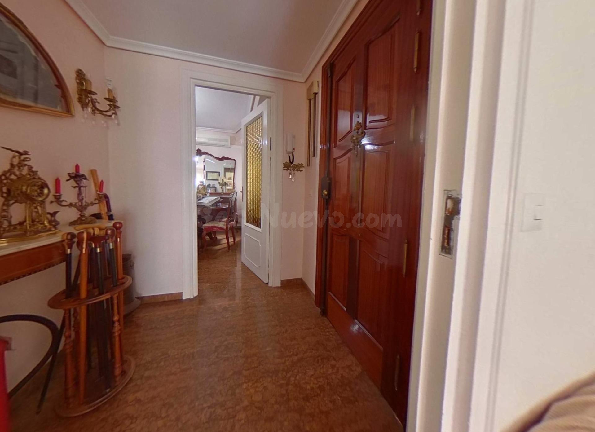 SE VENDE PISO JUNTO A LA AVENIDA DE JESÚS RESCATADO, EXTERIO - foto 5