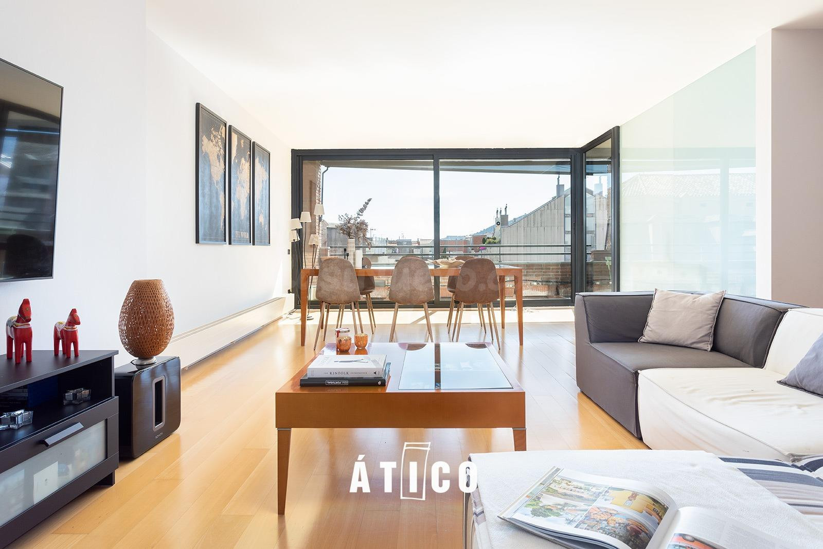 ATICO DUPLEX EN SARRIA - foto 4