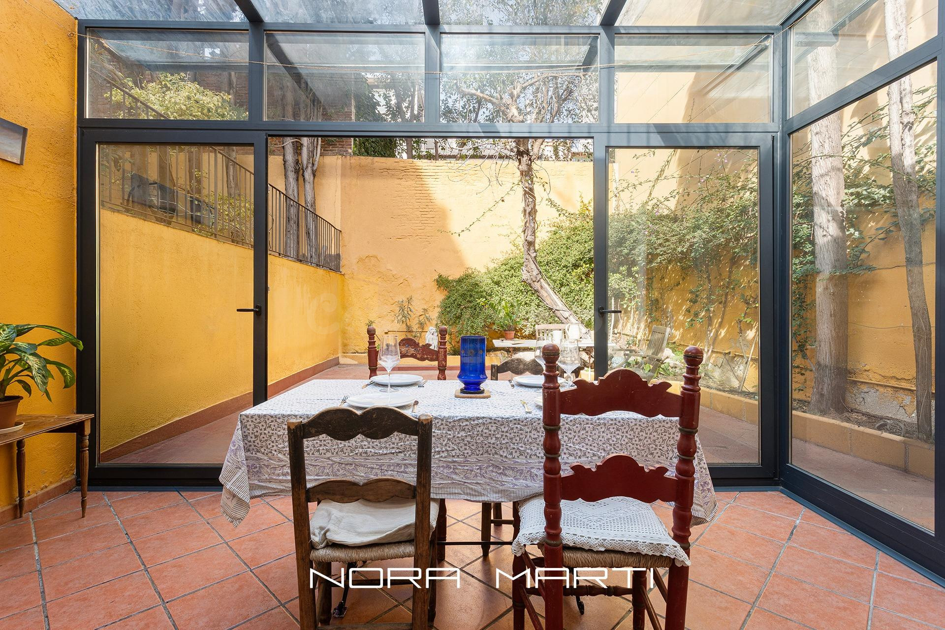 CASA EN VENTA EN GRACIA - foto 3