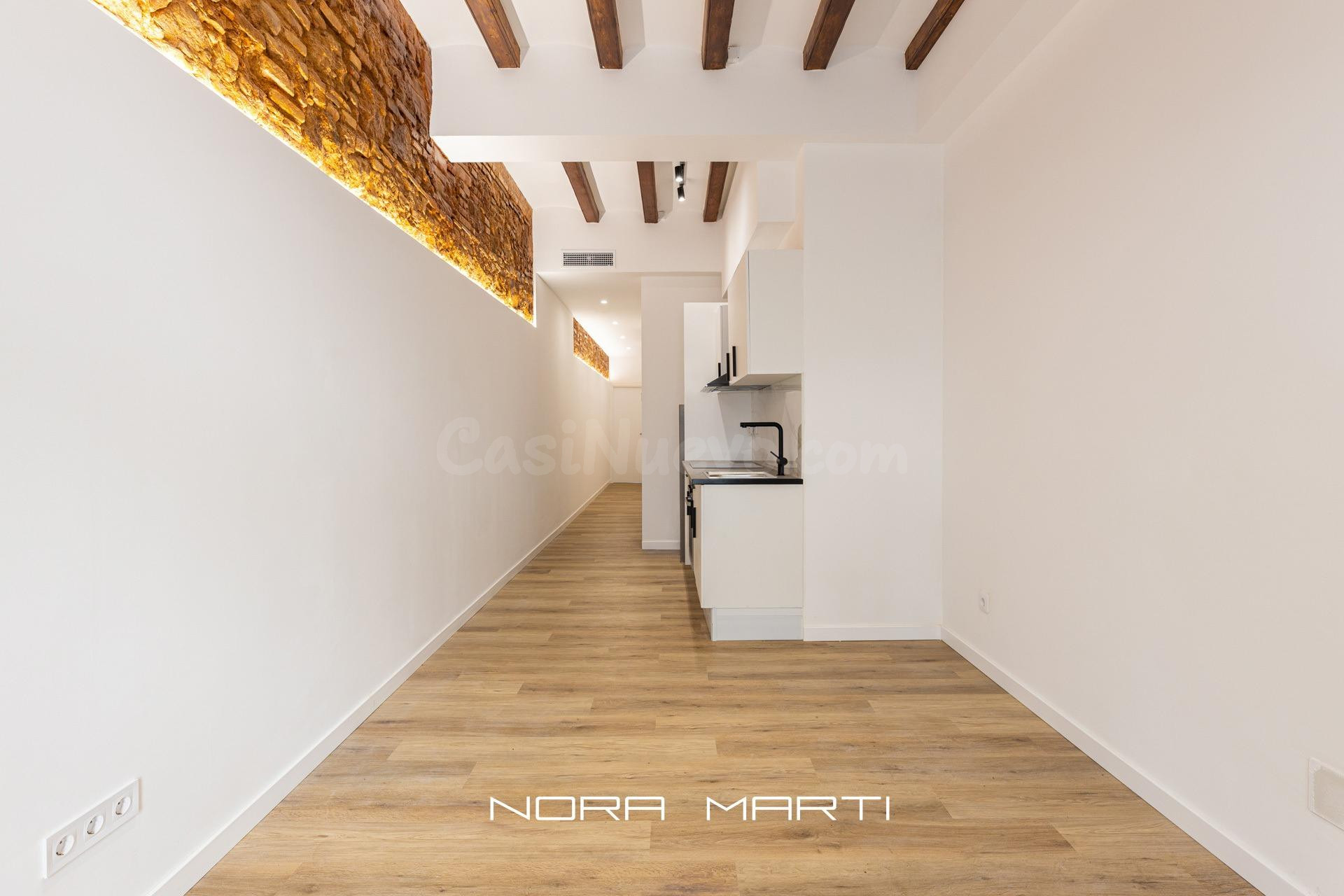 BAJO EN CALLE MOLERS - foto 3