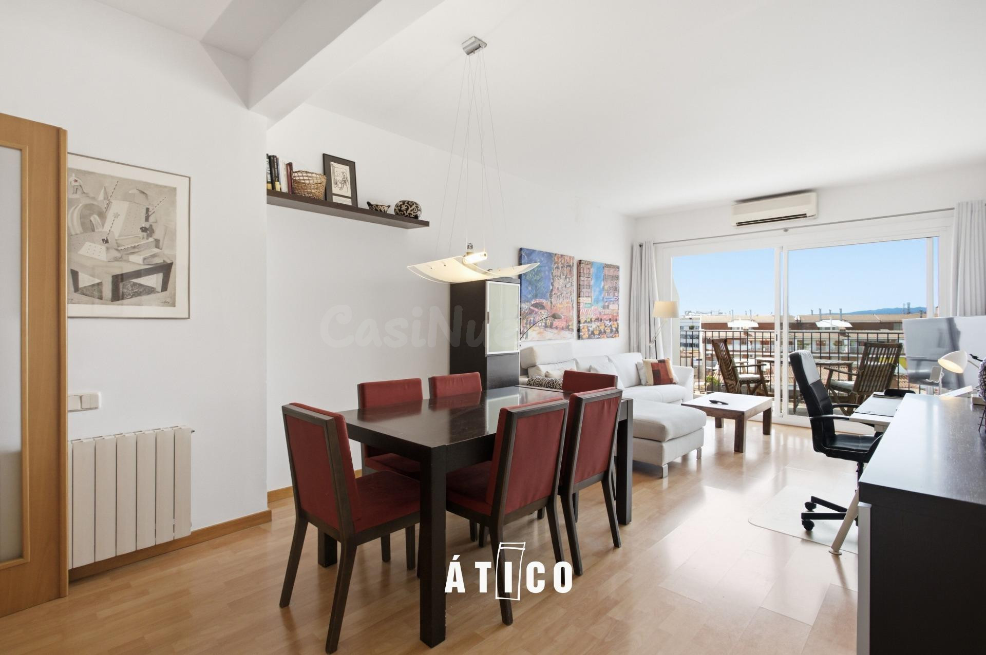 Ático sereno y luminoso