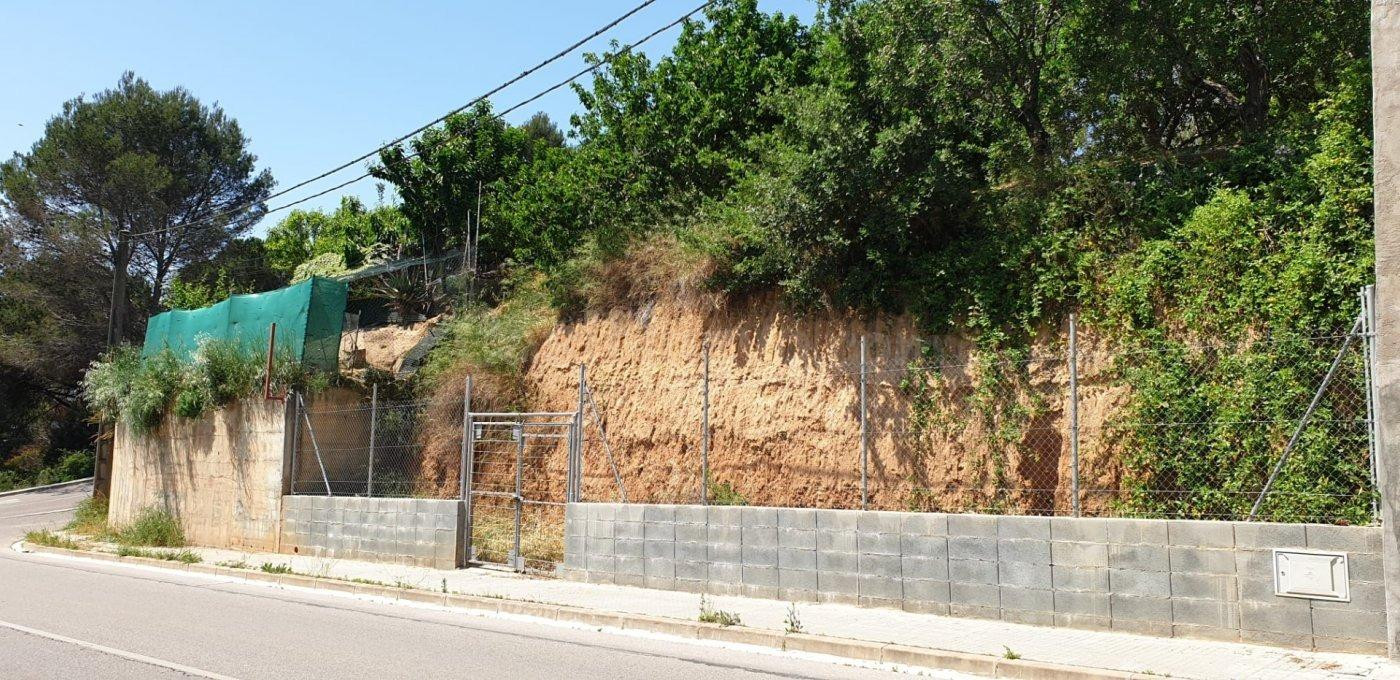 Solar edificable muy próximo a Rubí. - foto 4