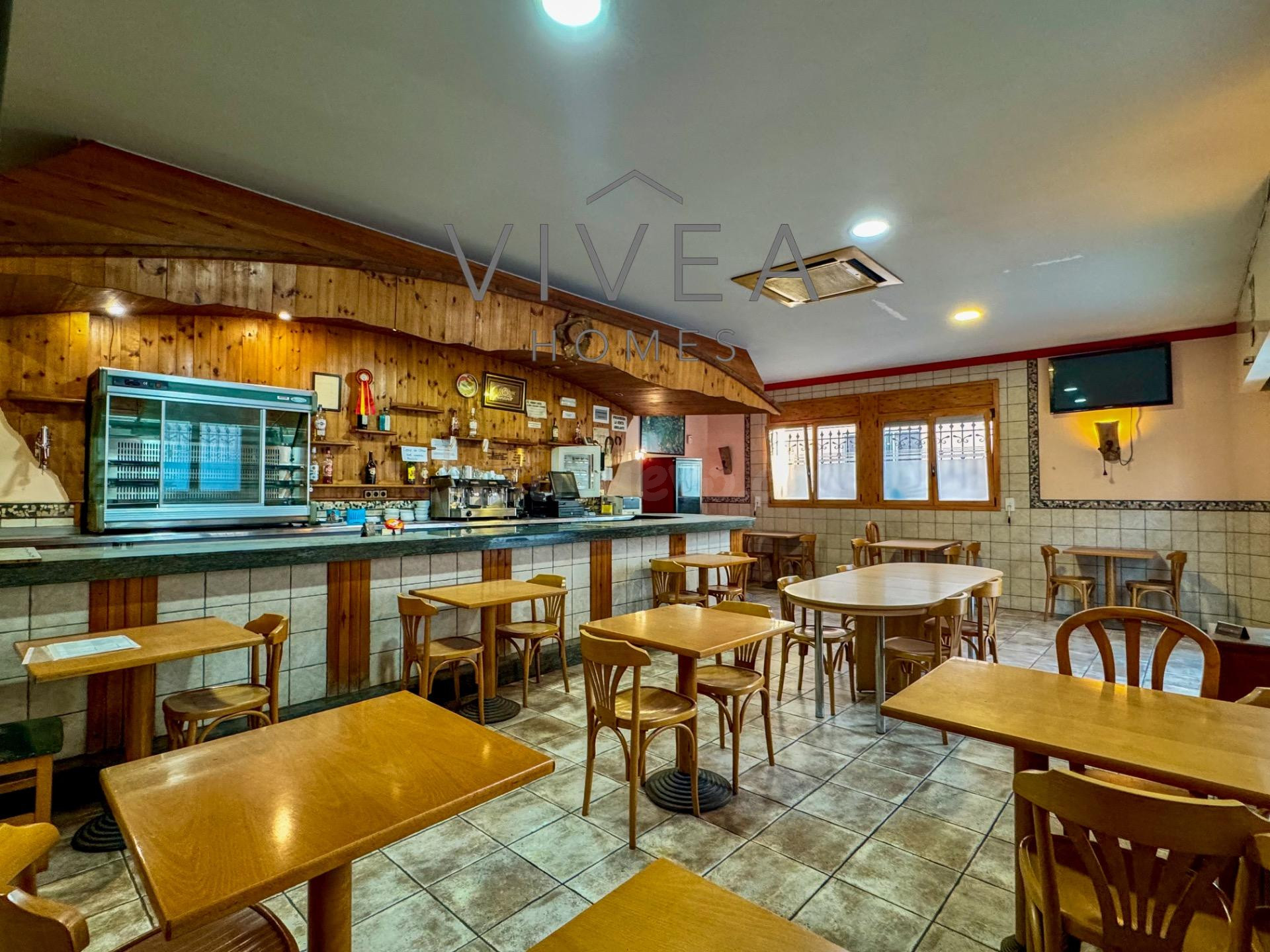 Local restaurante de 148m2 totalmente equipado con opción de - foto 2