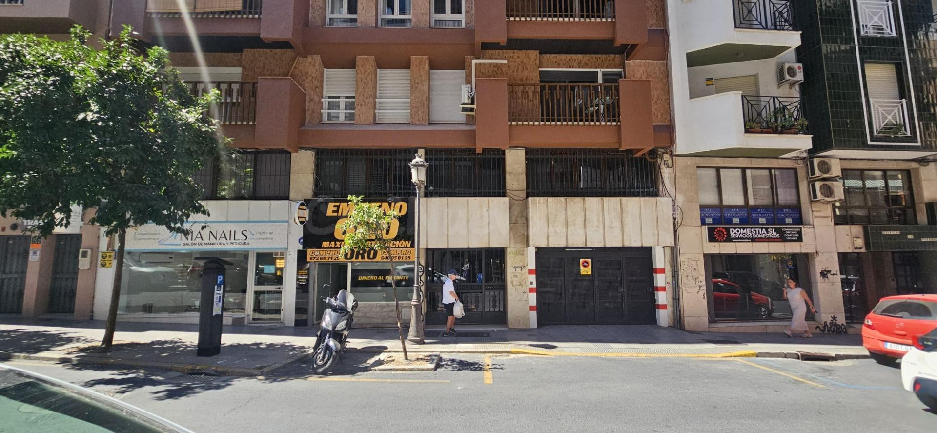 OFICINA EN PLENO CENTRO DE HUELVA - foto 2