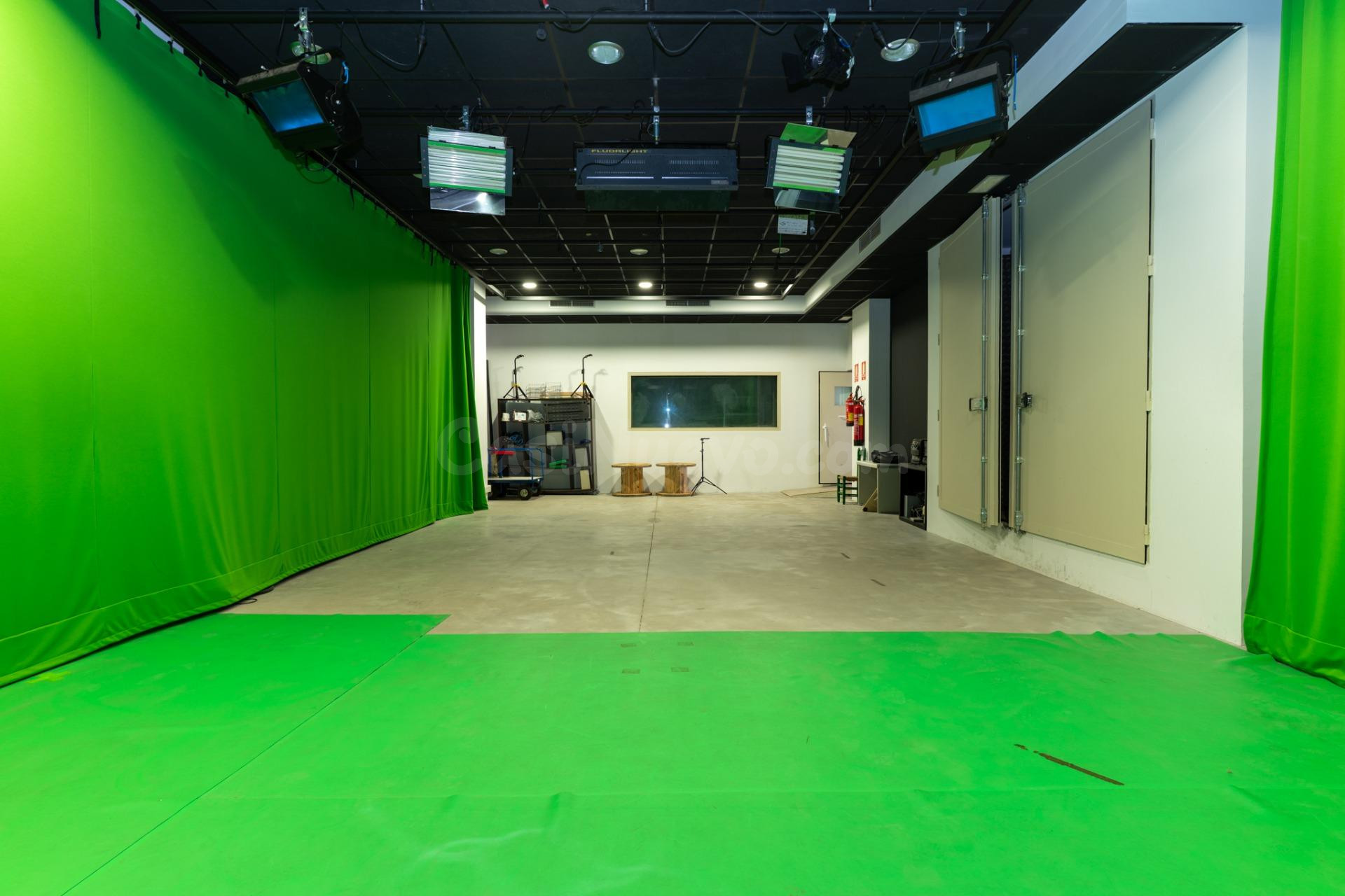 ESTUDIO PROFESIONAL DE GRABACIÓN INDUSTRIAL EN VENTA – 299.0 - foto 3