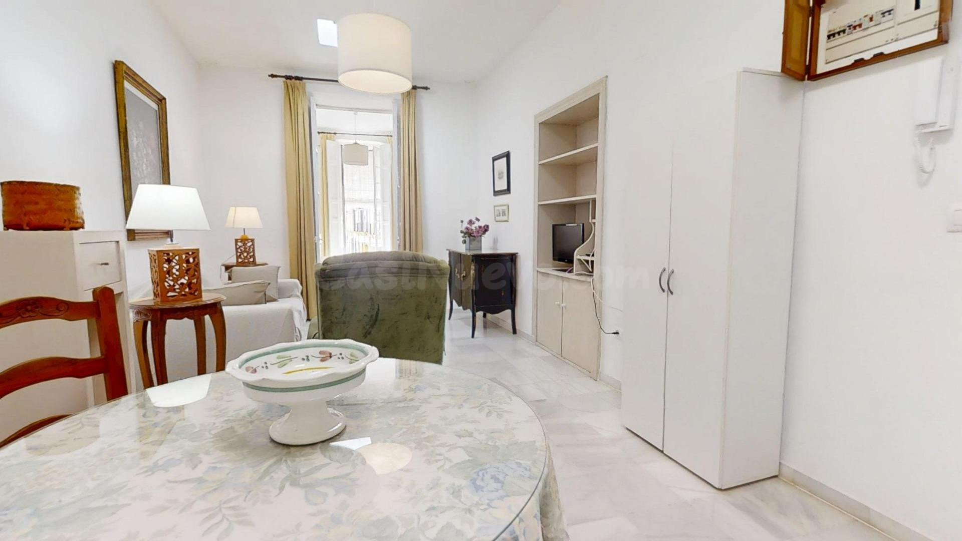 APARTAMENTO EN PLENO CENTRO - foto 2