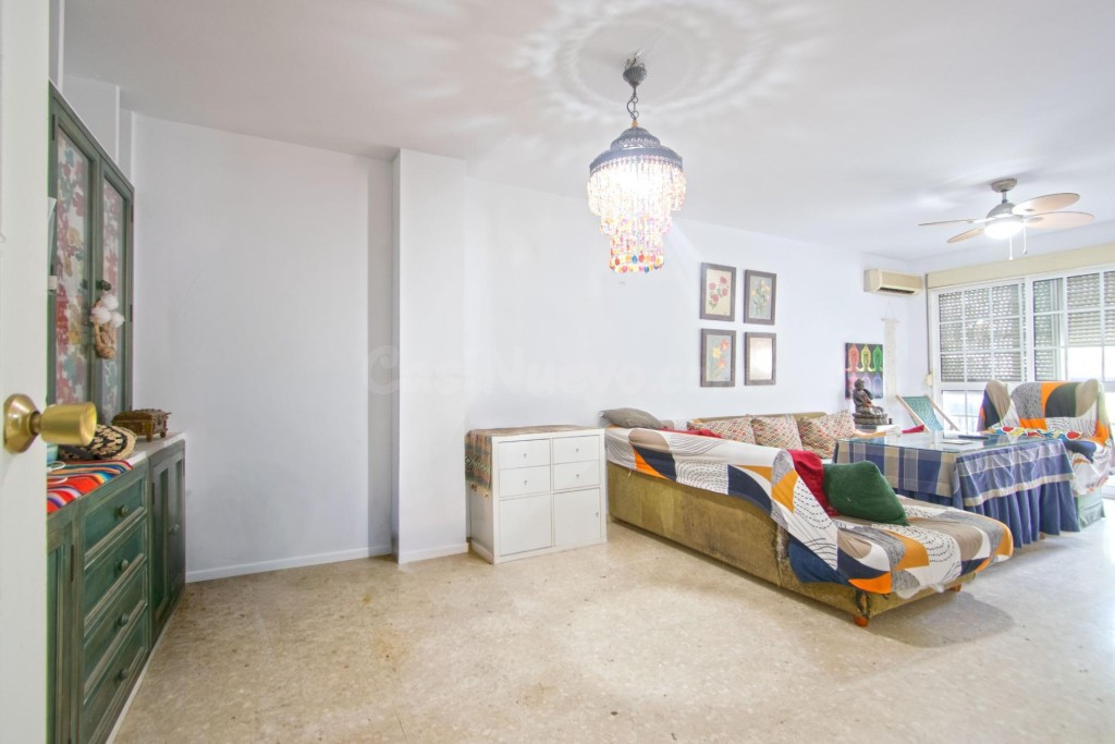 Estupenda casa pareada de esquina en Mairena del Aljarafe, e - foto 5