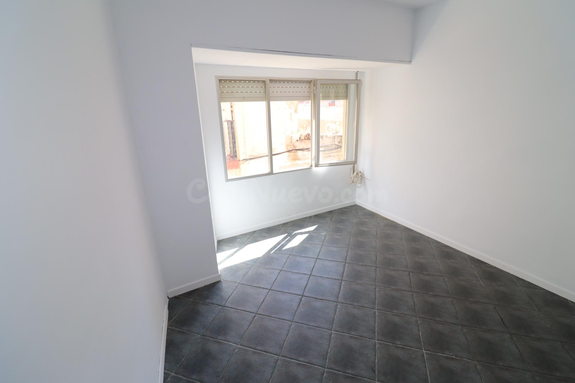 Encantadora Casa en el Centro de La Ràpita por solo 138.000  - foto 5