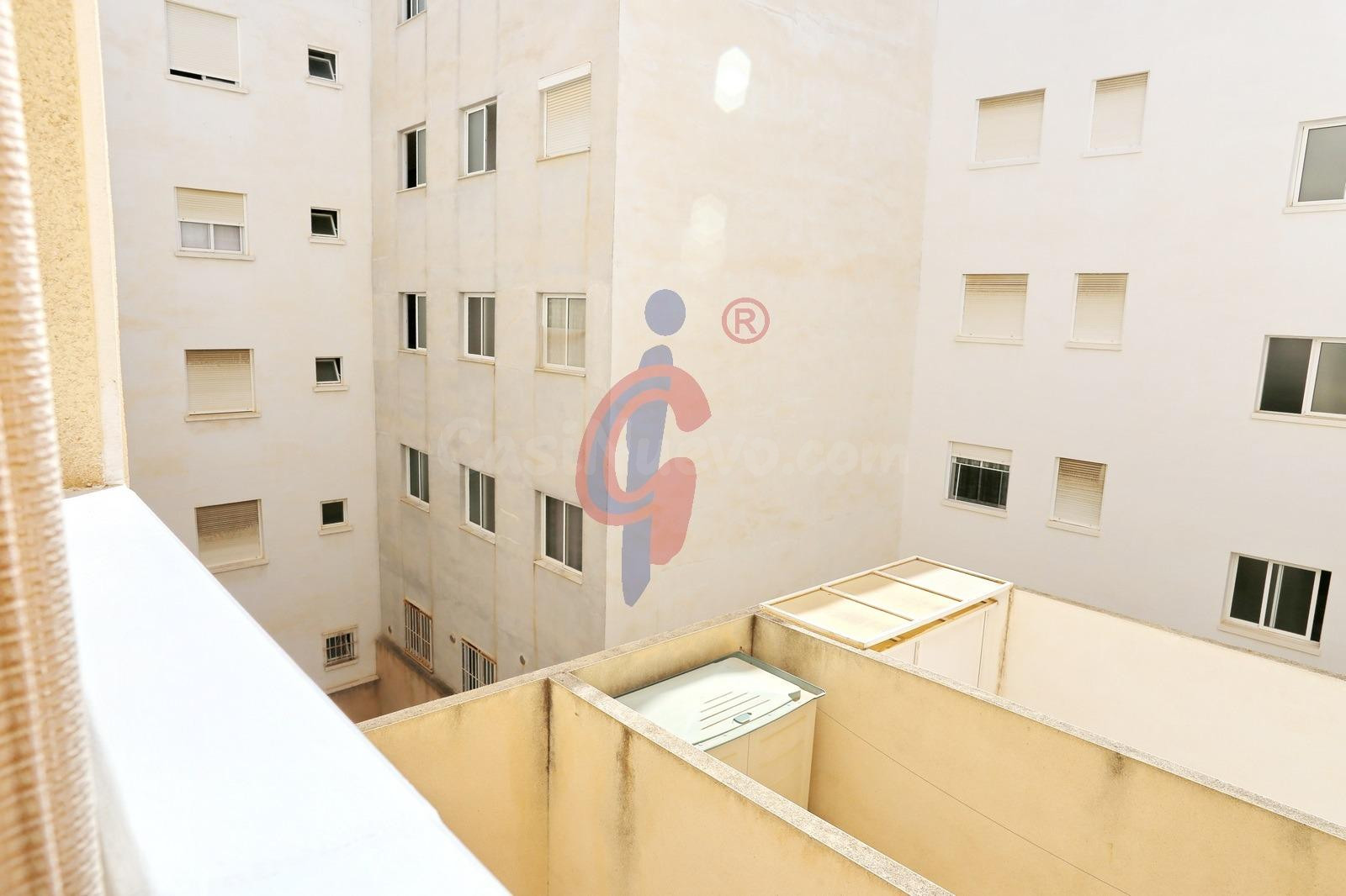 Acogedor piso orientado al sur zona Las Viñas en Guardamar d - foto 4