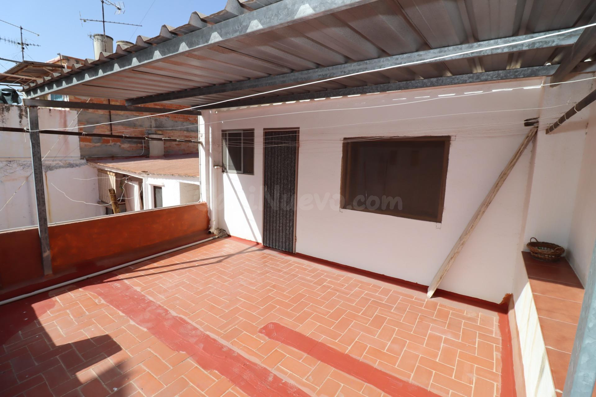 Encantadora Casa en Alcanar a un Precio Inmejorable de €65,0