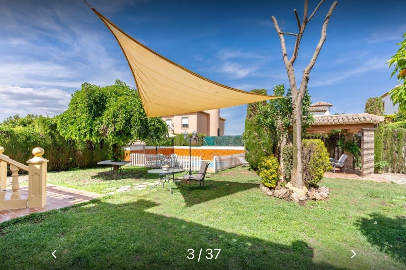 Magnifico chalet en venta en La Zubia