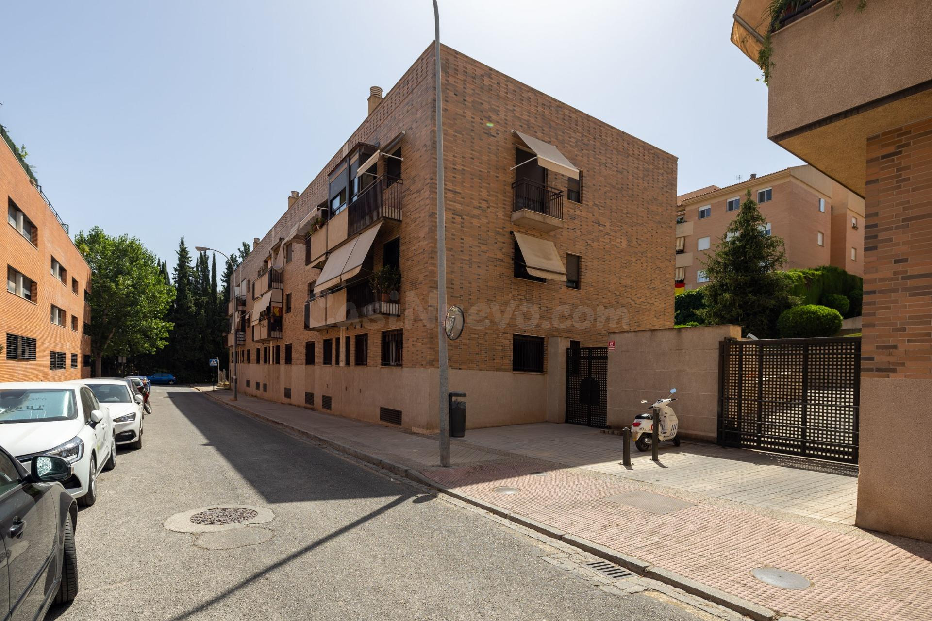Piso 4 habitaciones 133m² en venta - El serrallo - foto 2