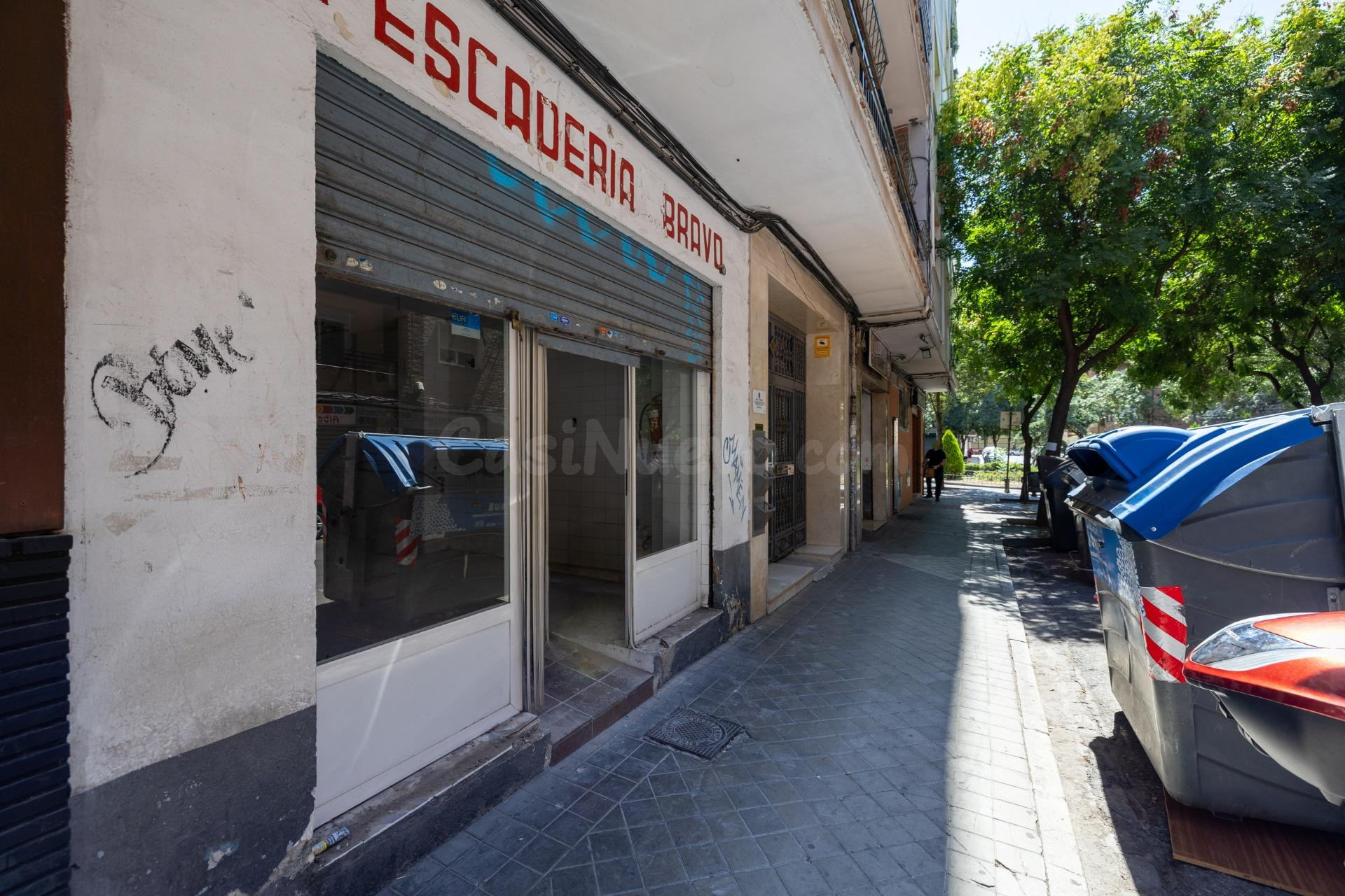 Local comercial 47m² en venta - Plaza de toros - foto 3