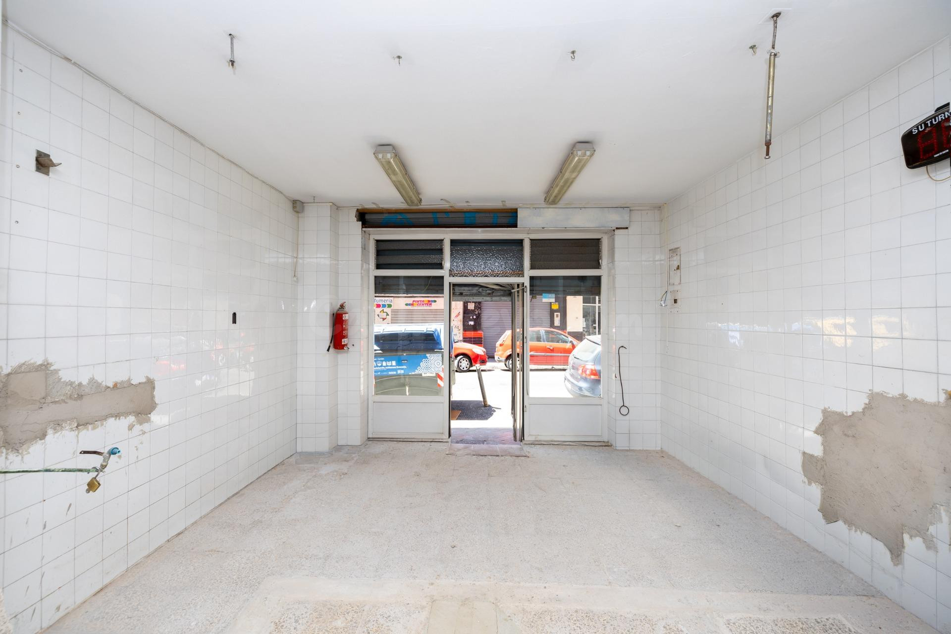 Local comercial 47m² en venta - Plaza de toros - foto 5