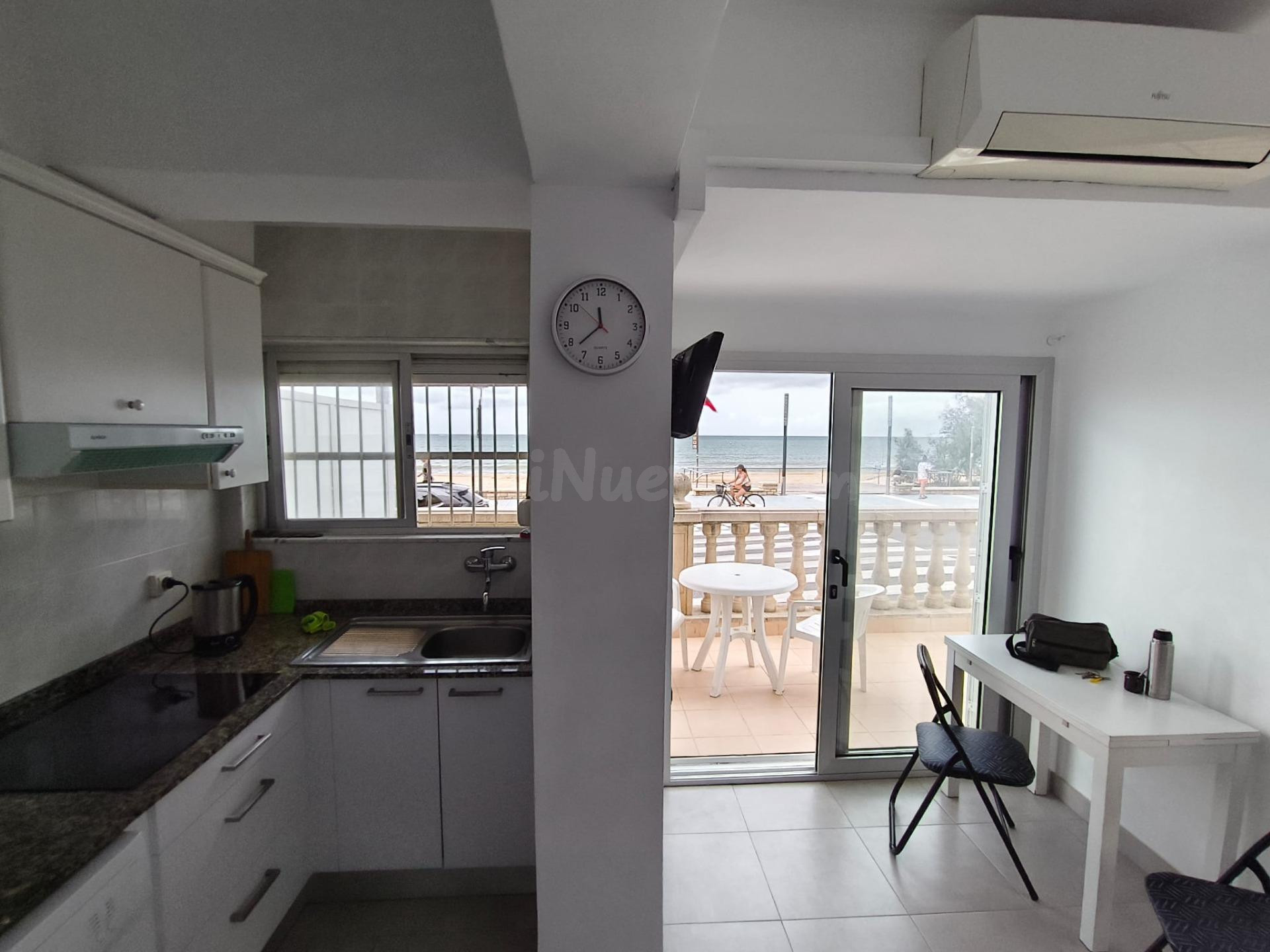 PRIMERA LÍNEA REAL EN SALOU: LICENCIA TURÍSTICA VIGENTE + TE - foto 5