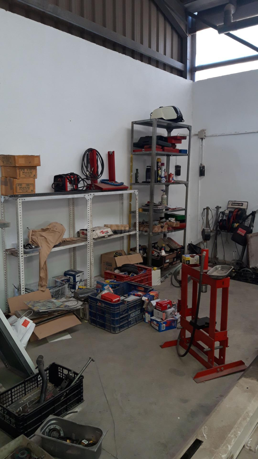 Venta de taller de chapa y pintura con cartera de clientes,  - foto 5