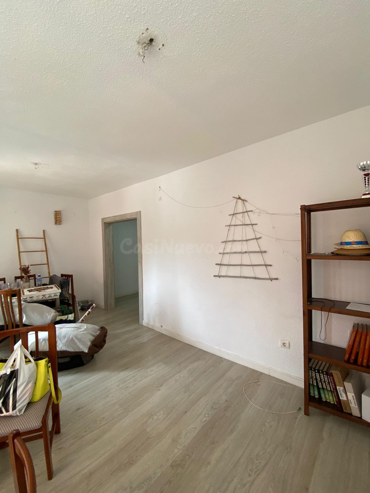 Amplio apartamento de 3 habitaciones en zona consolidada de  - foto 2
