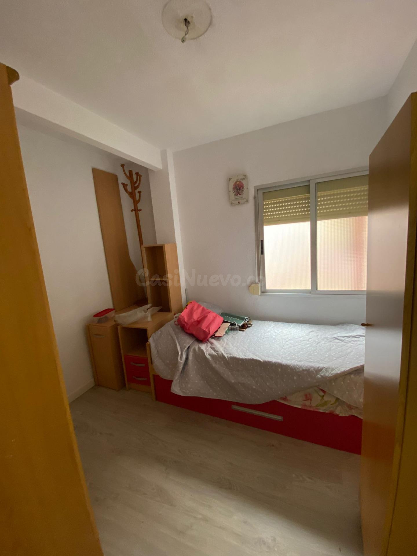 Amplio apartamento de 3 habitaciones en zona consolidada de  - foto 5