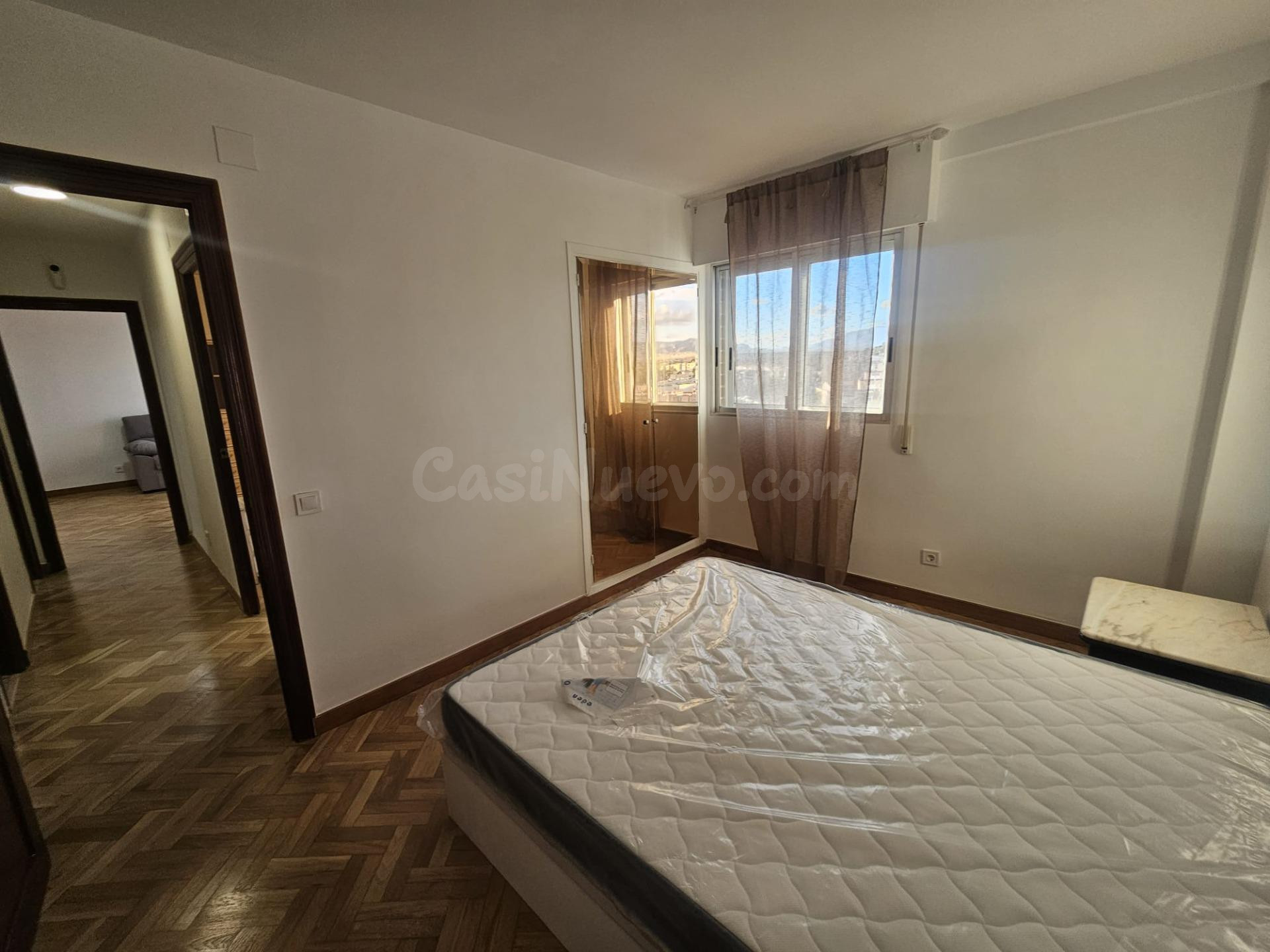 PISO EN VENTA CON ASCENSOR Y URBANIZACION - foto 4