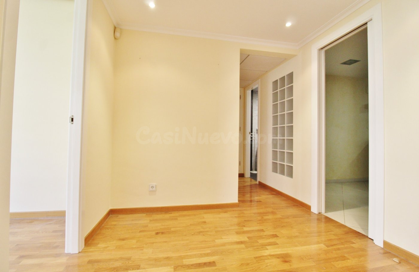 Maravillosa vivienda junto al Corte Inglés. Ahora en oferta. - foto 5