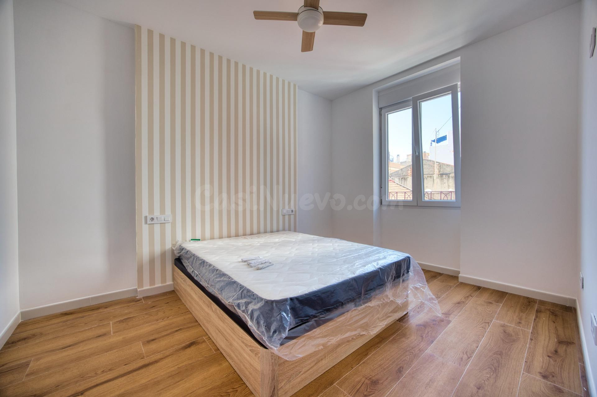 INVERSIÓN LISTA PARA RENTABILIZAR: 4 habitaciones Y 4 BAÑOS - foto 4