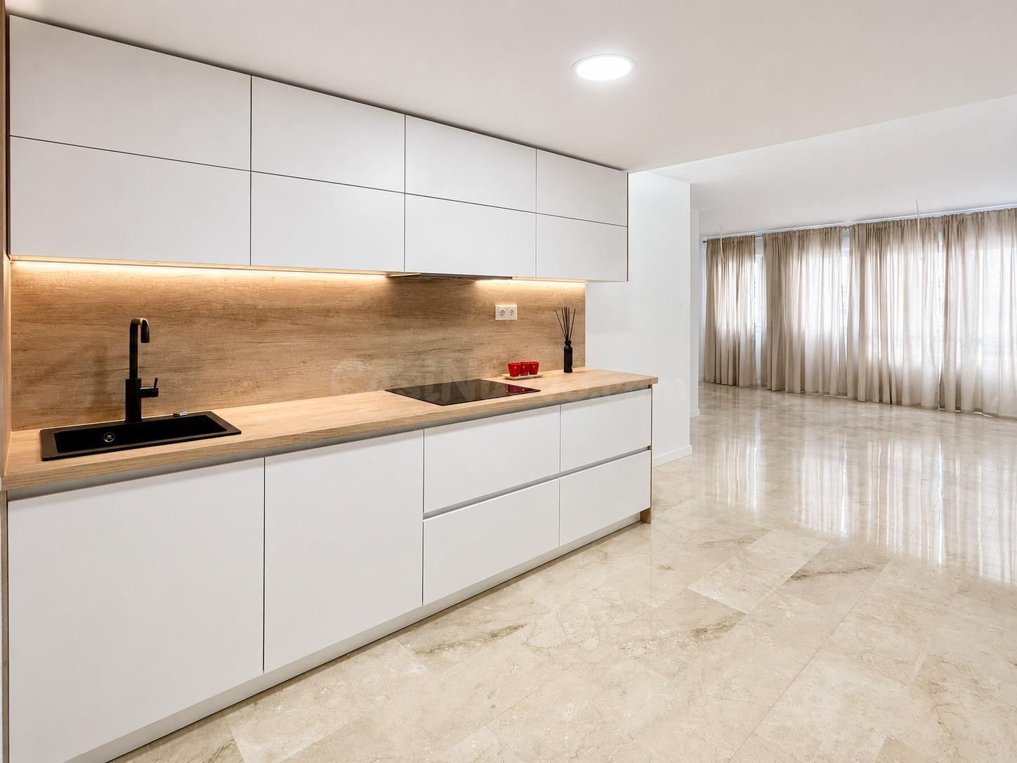 Piso Nuevo con patio privado en Carolinas - foto 2