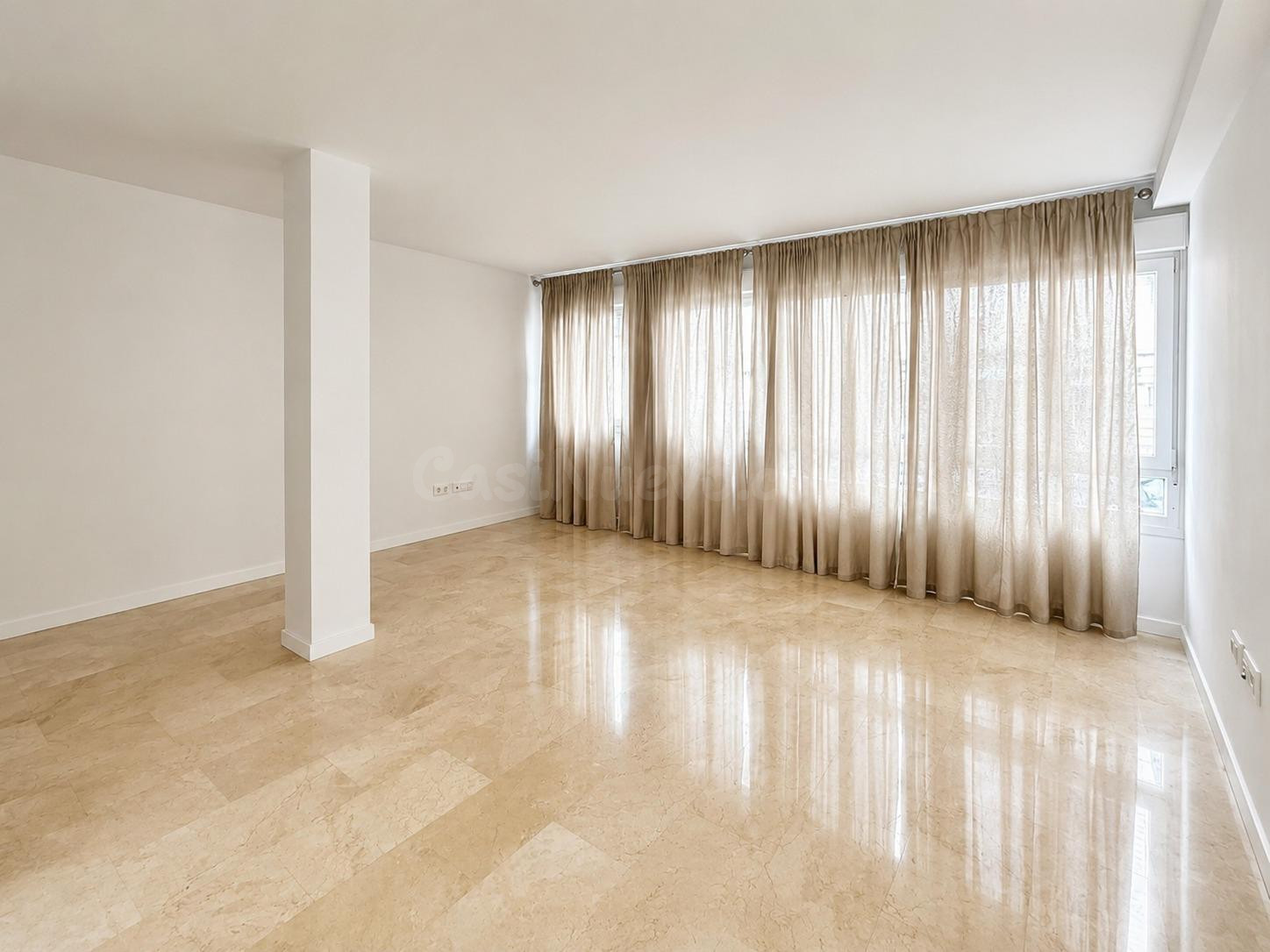 Piso Nuevo con patio privado en Carolinas - foto 4