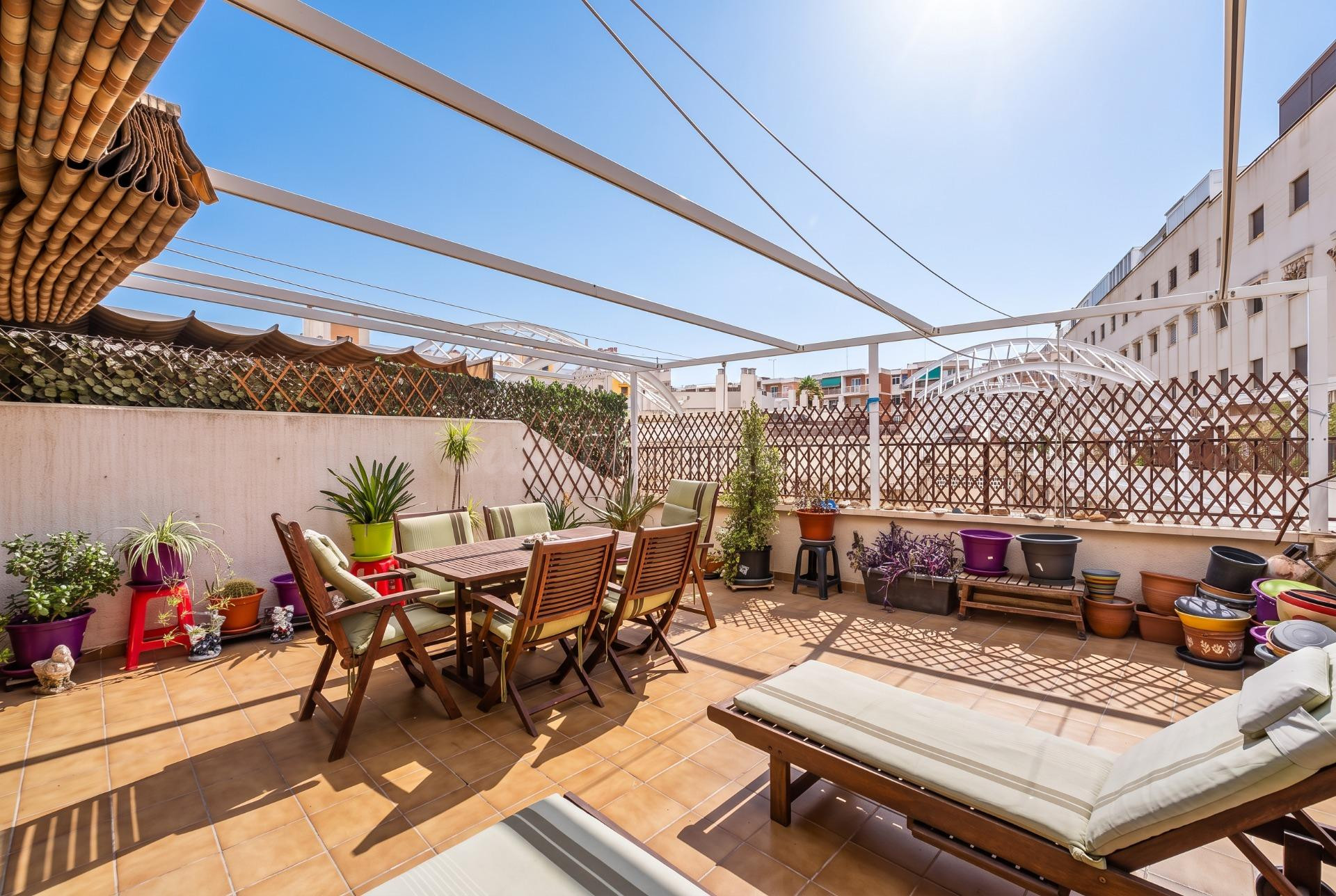 HERMOSO PISO CON ESPECTACULAR TERRAZA EN SAN JUAN
