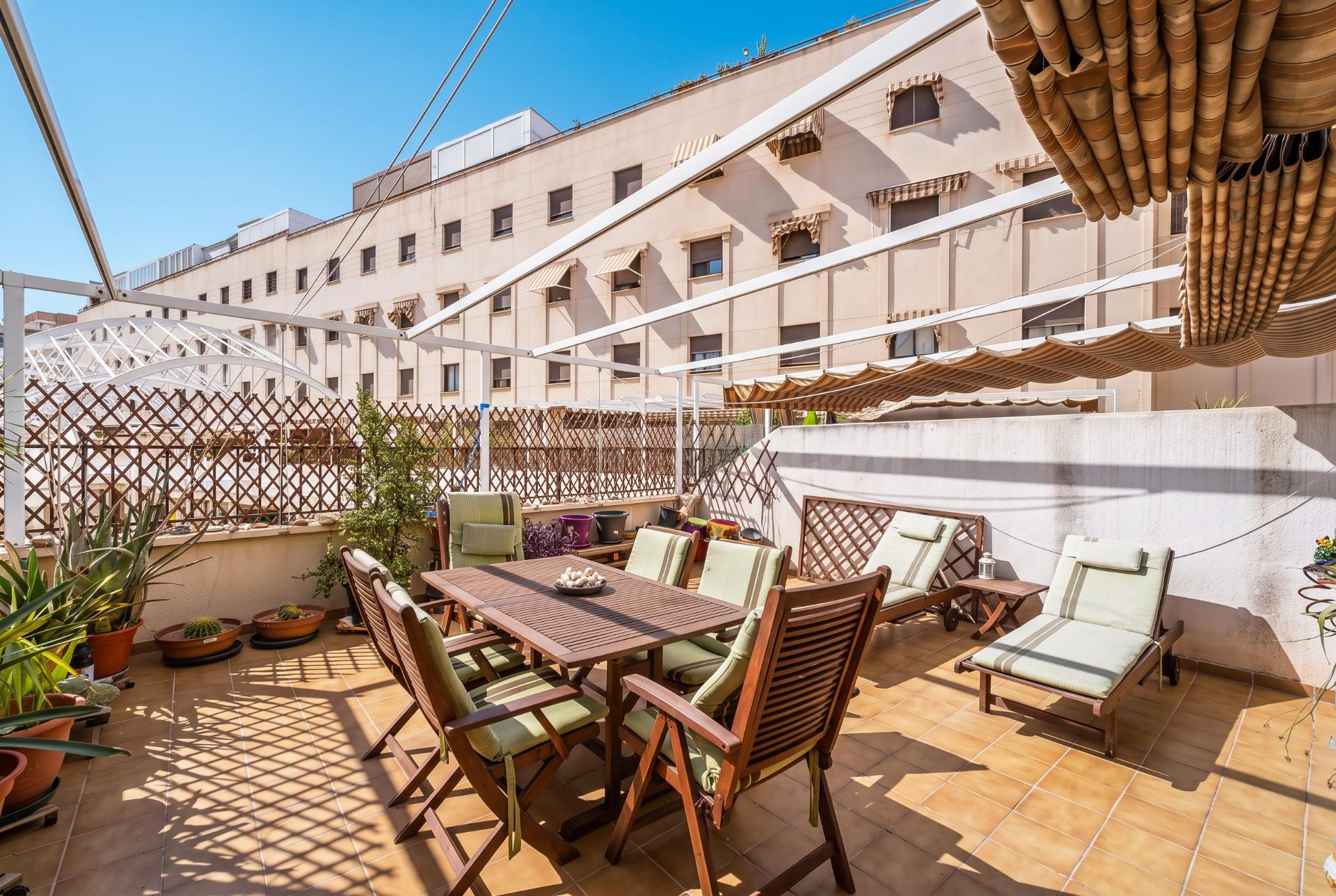 HERMOSO PISO CON ESPECTACULAR TERRAZA EN SAN JUAN - foto 2