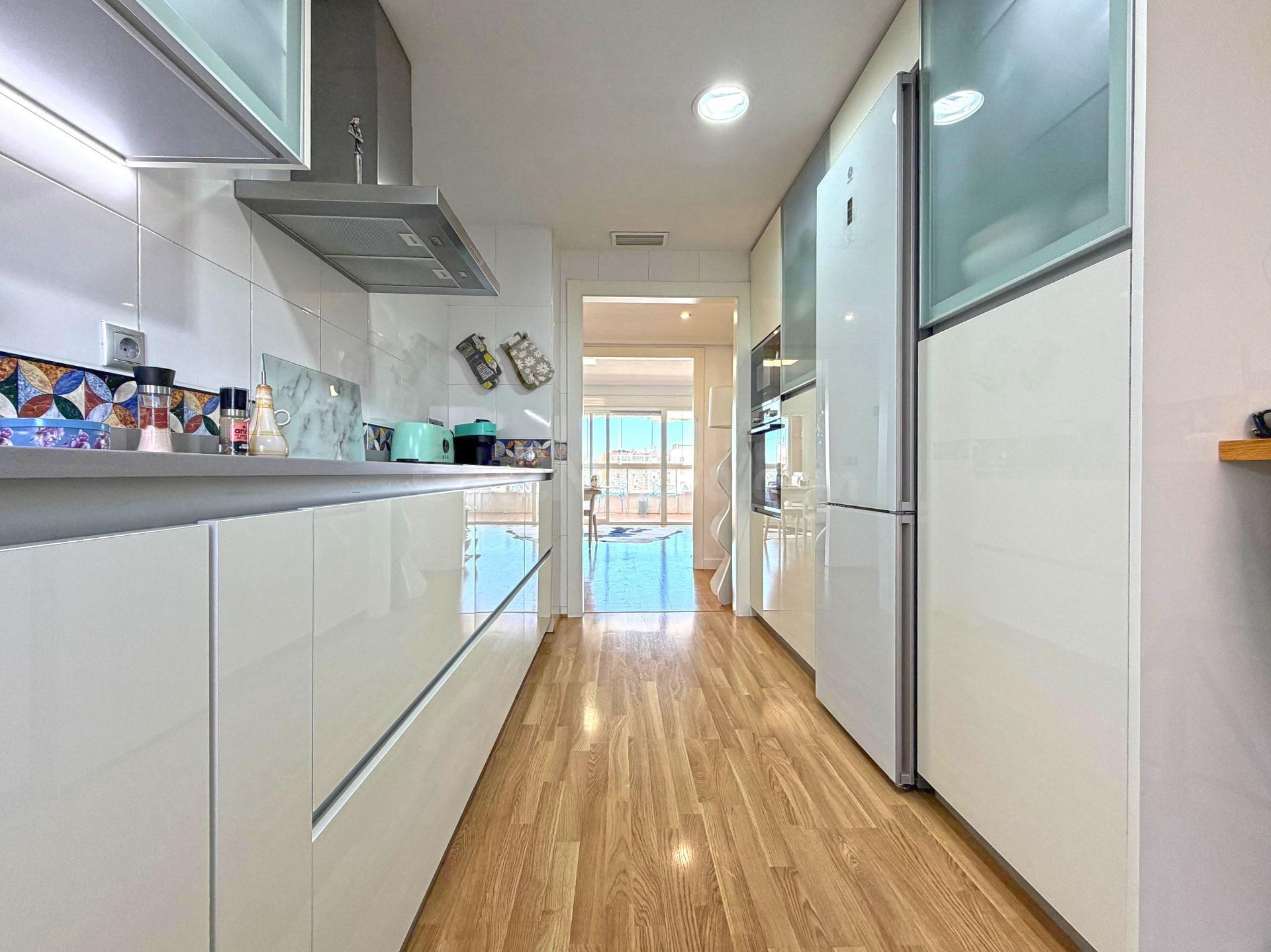 ✨ URBA PUERTO PESQUERO | 3 DORMITORIOS | 6ª PLANTA ☀️ - foto 3