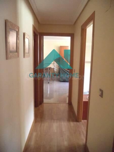 ¡PISO EN VENTA EN HERNÁN CORTÉS, AMUEBLADO Y LISTO PARA ENTR - foto 4