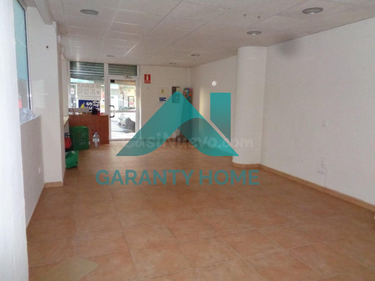 LOCAL COMERCIAL EN PLENO CENTRO DE CÁCERES ✨