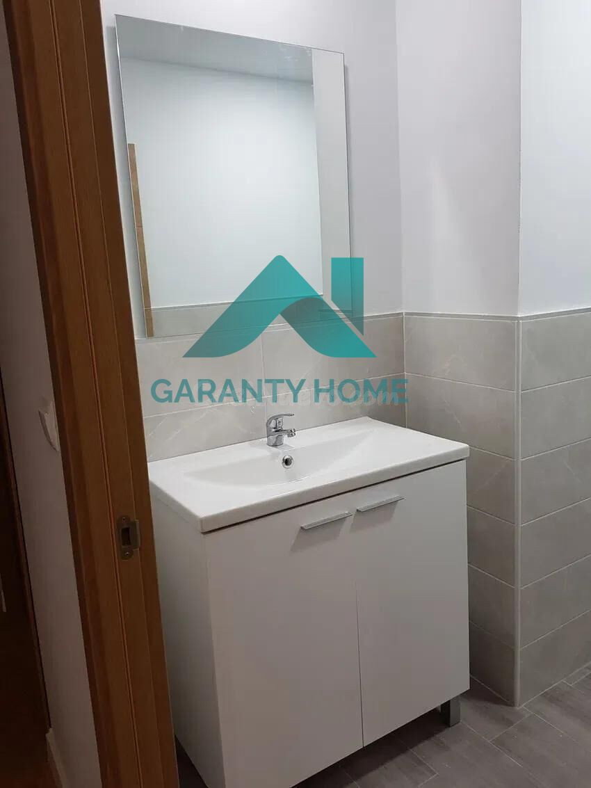SE VENDE Piso reformado y listo para entrar a vivir en La Ma - foto 5