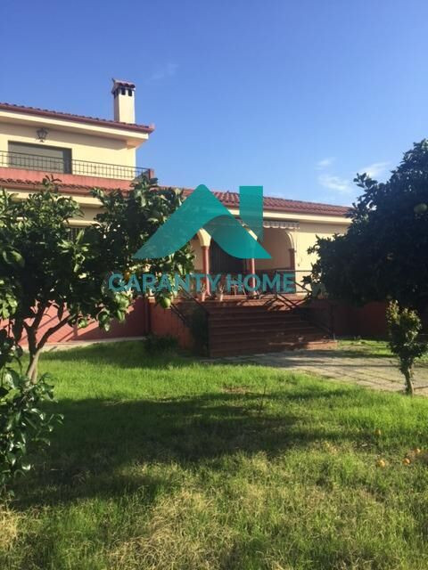 ¡ESPECTACULAR CHALET EN VENTA EN VILLA DEL CAMPO! ✨