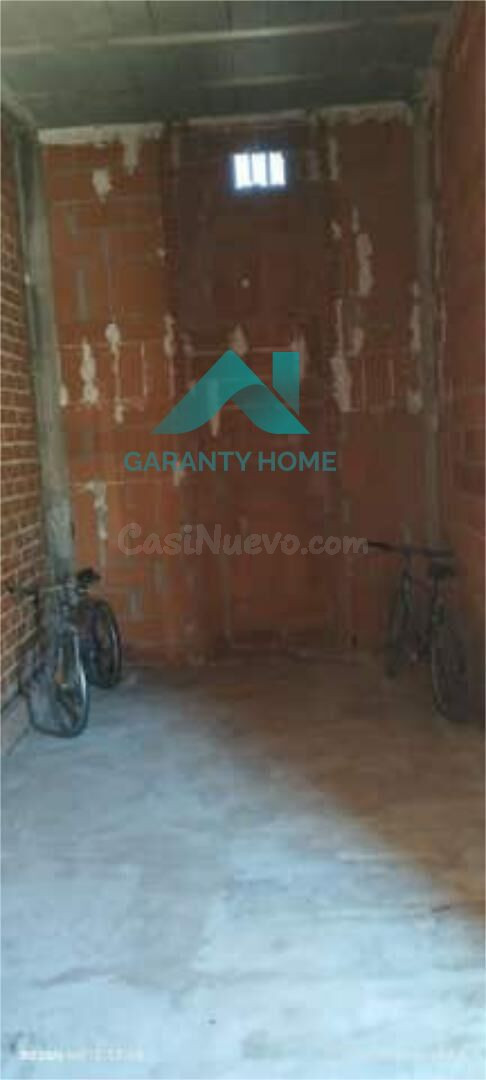 SE ALQUILA LOCAL EN BRUTO EN NUEVO CÁCERES ✨