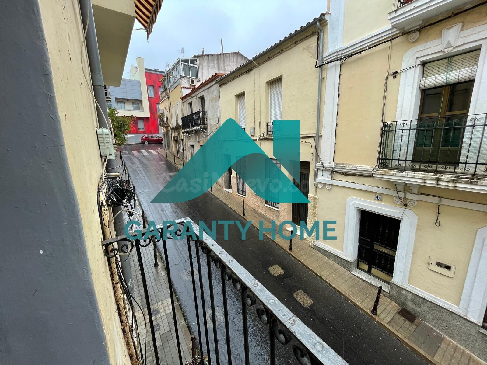 ¡CASA EN VENTA EN LA PARTE ANTIGUA DE CÁCERES! ✨