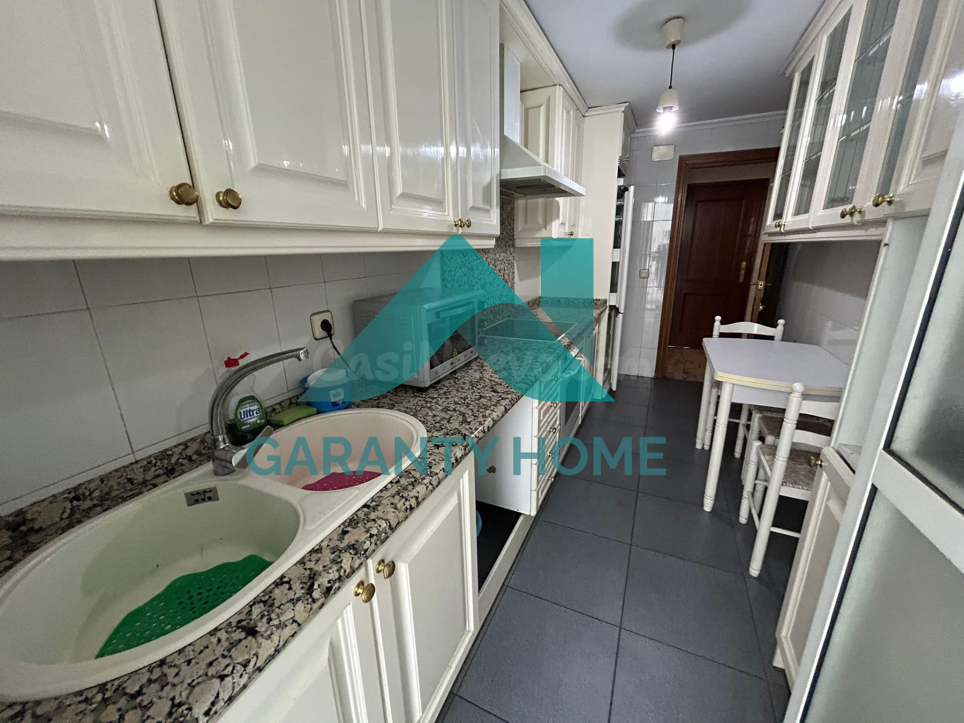 ¡SE VENDE AMPLIO DÚPLEX EN PLENO CENTRO DE CÁCERES SE ADMITE - foto 3
