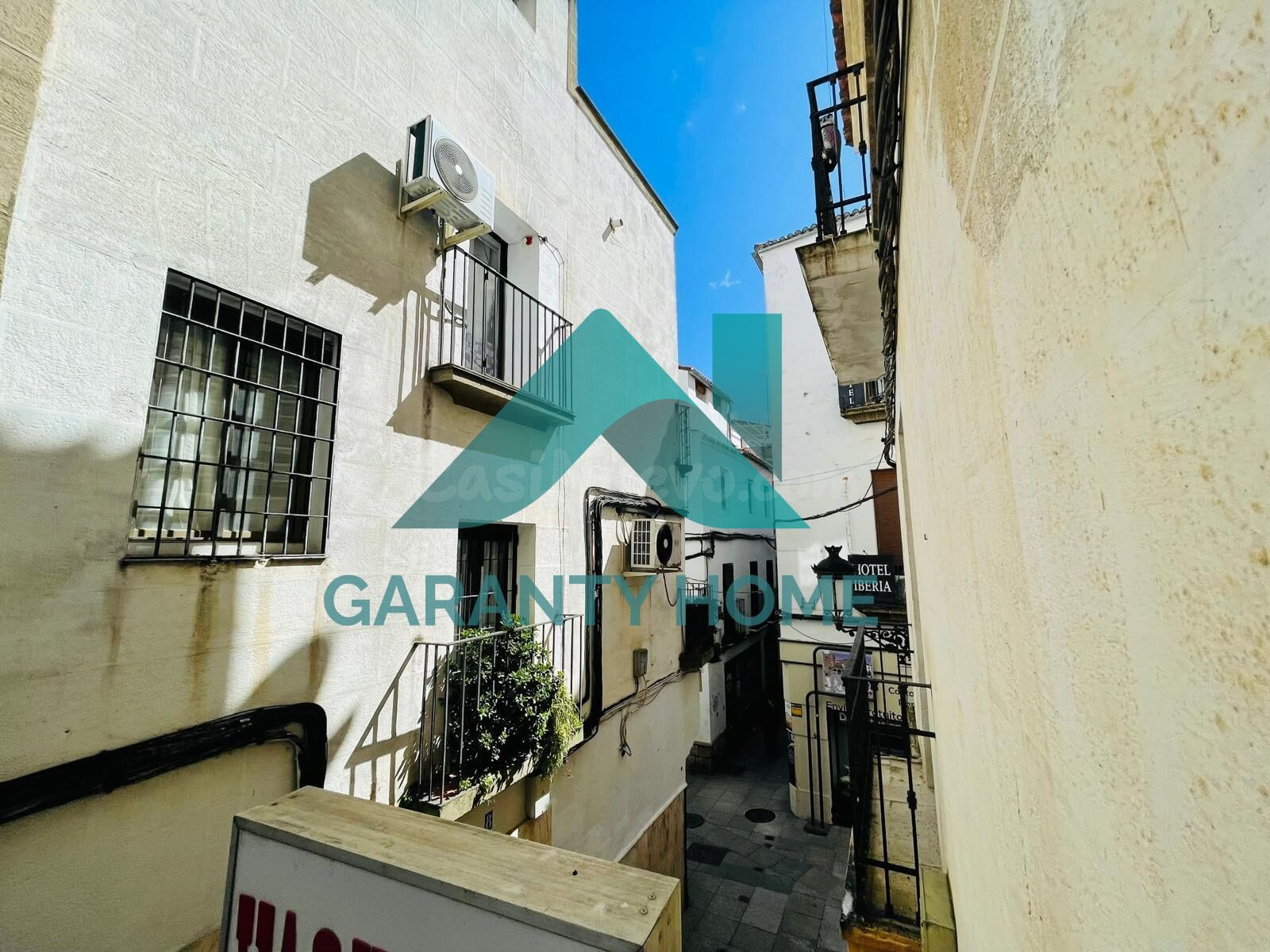 ¡SE VENDE LOCAL COMERCIAL EN EL CENTRO DE CÁCERES! ✨ - foto 4