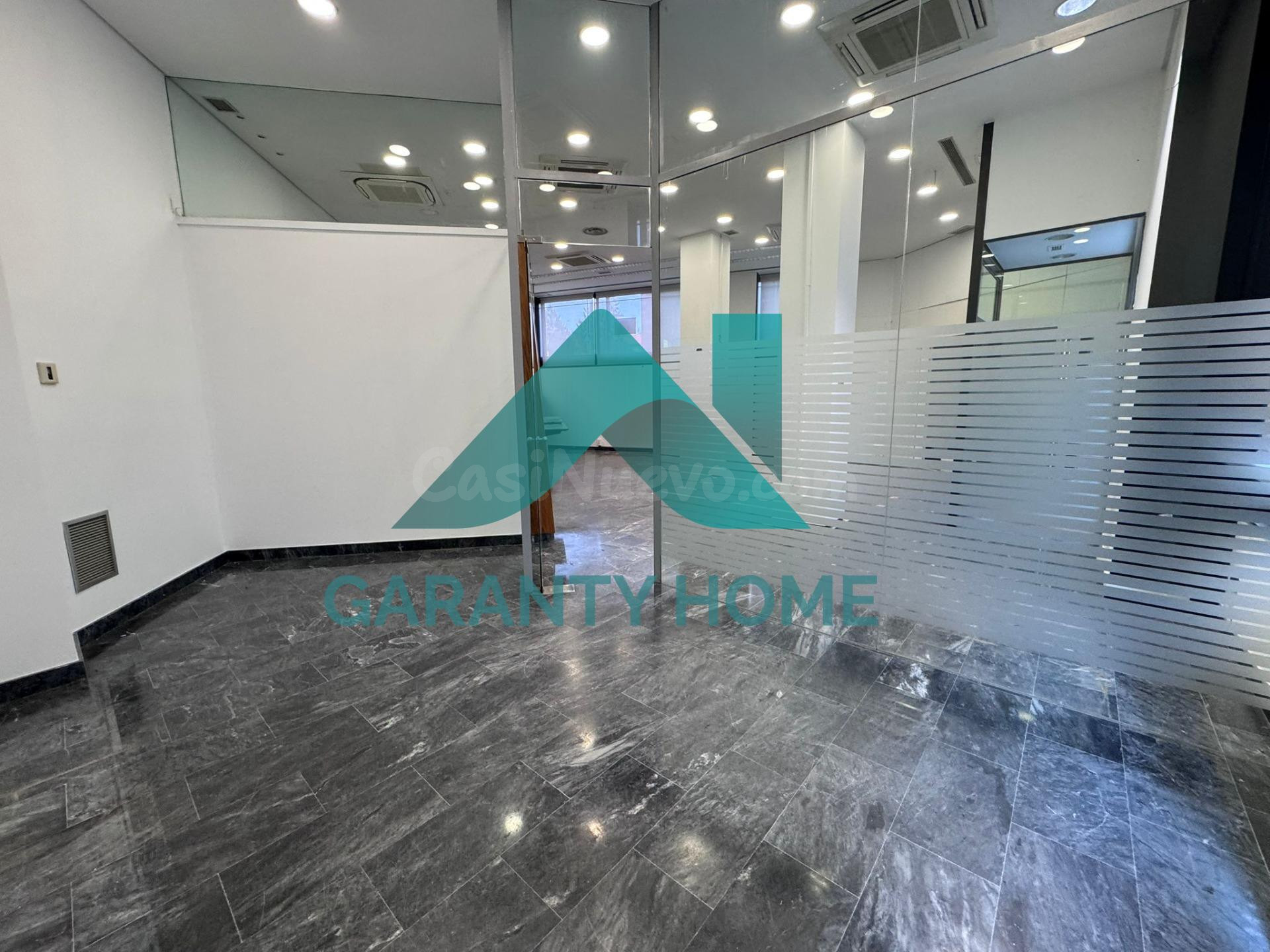 SE VENDE LOCAL COMERCIAL EN AVENIDA VIRGEN DE GUADALUPE (CÁC - foto 4