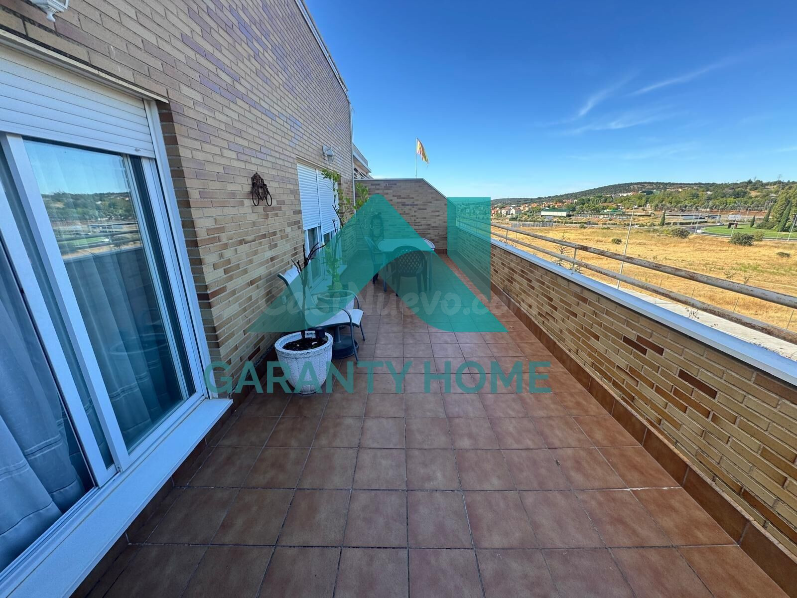 ✨ ÁTICO DÚPLEX EN URBANIZACIÓN CON PISCINA Y GRANDES TERRAZA - foto 2