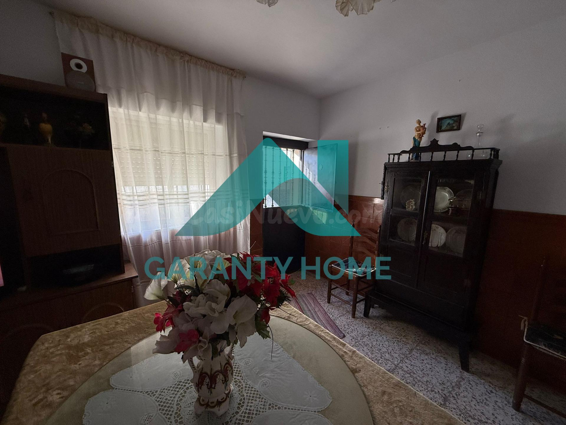 ¡CASA REFORMADA EN SIERRA DE FUENTES – LISTA PARA ENTRAR A V - foto 2
