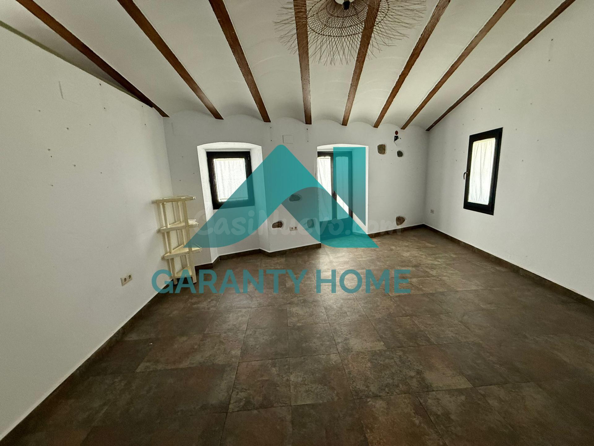 ¡LOCAL COMERCIAL EN VENTA EN CÁCERES – ZONA PIZARRO! ✨ - foto 3