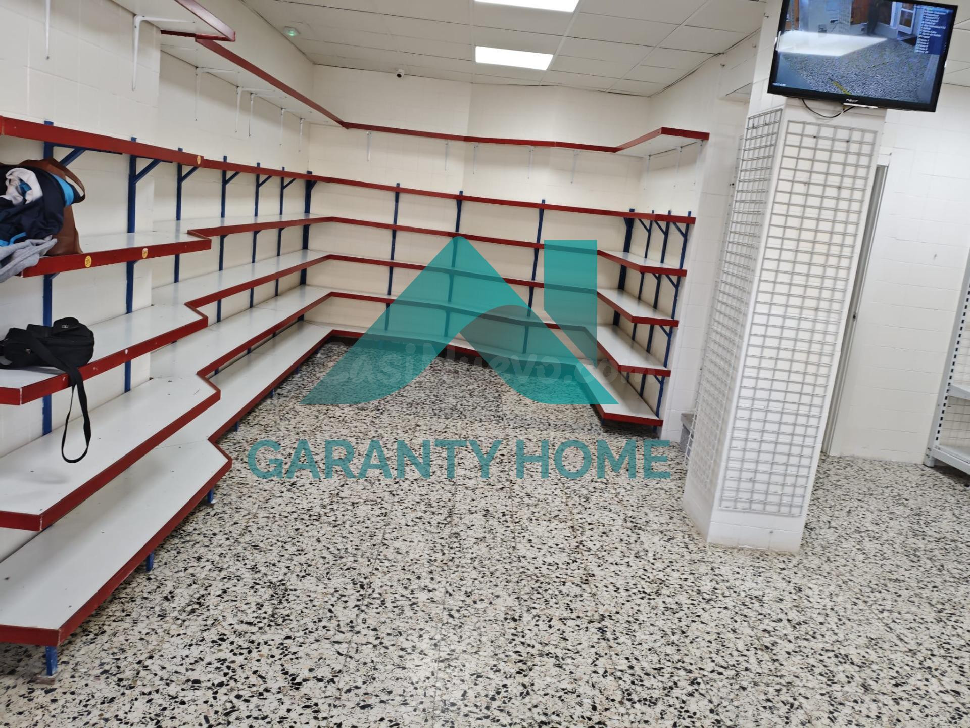 ✨ LOCAL EN ALQUILER EN ZONA LLOPIS – CÁCERES✨ - foto 2