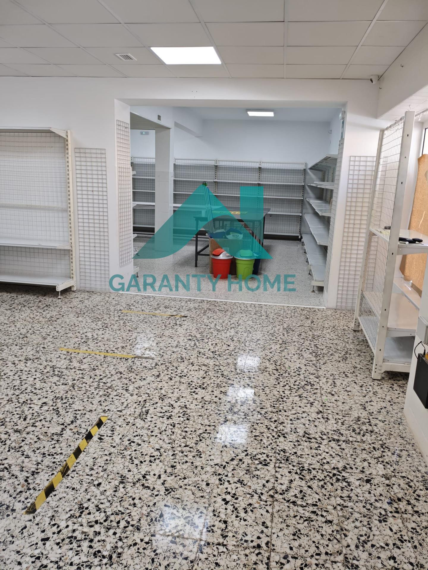 ✨ LOCAL EN ALQUILER EN ZONA LLOPIS – CÁCERES✨ - foto 3
