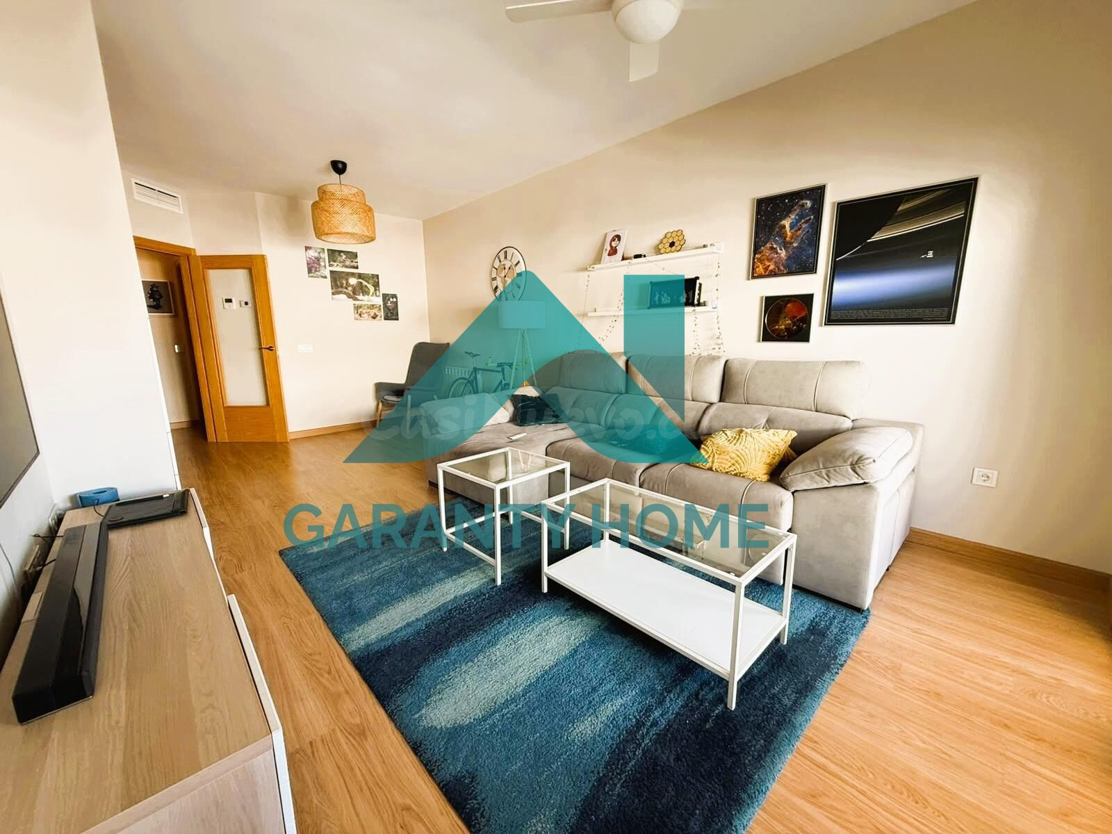 ¡PISO REFORMADO CON PISCINA, PÁDEL, GARAJE Y TRASTERO! - foto 2