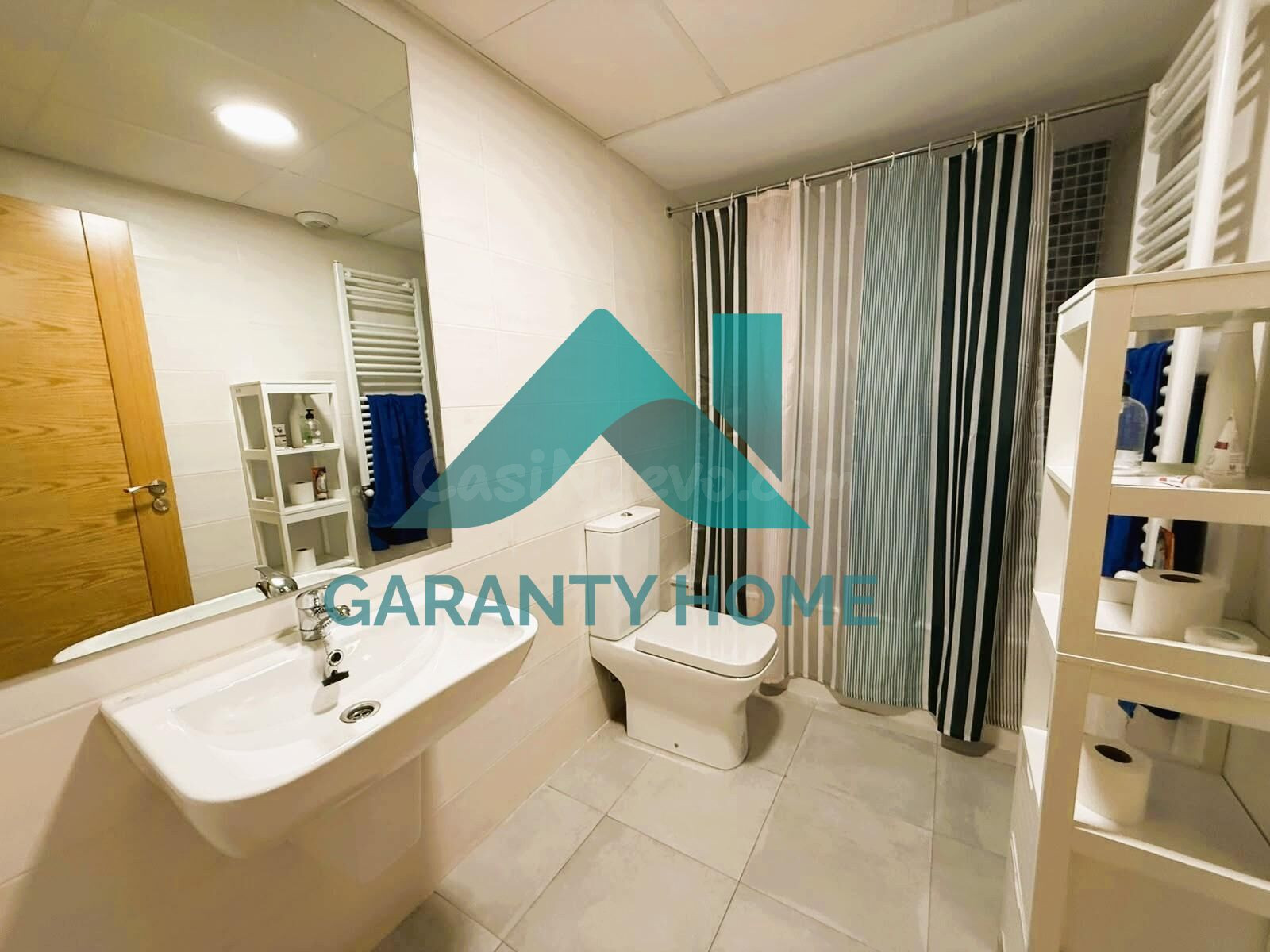 ¡PISO REFORMADO CON PISCINA, PÁDEL, GARAJE Y TRASTERO! - foto 5