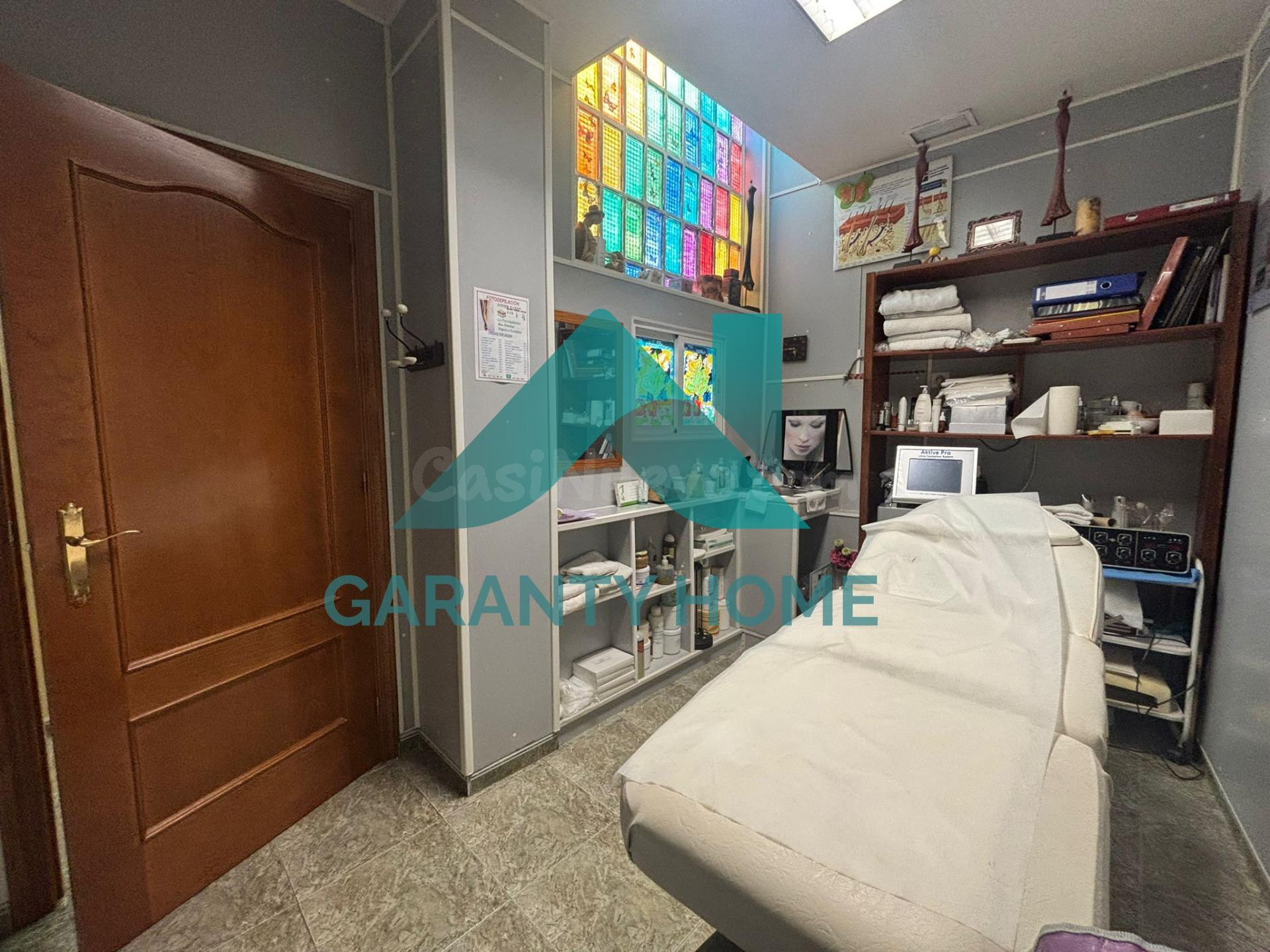 ¡AMPLIO LOCAL JUNTO A PLAZA MAYOR – CÁCERES! ✨ - foto 4