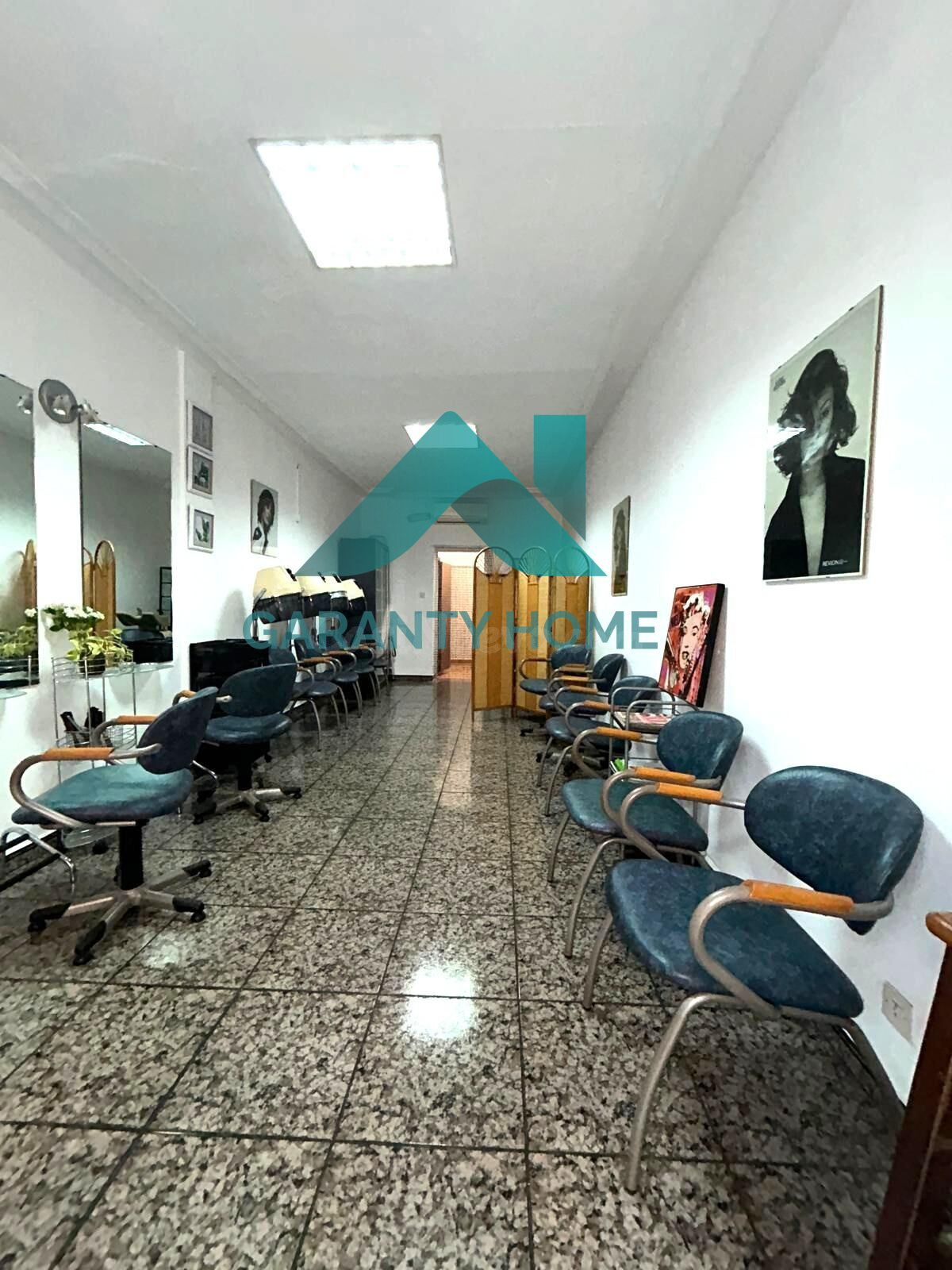 ¡LOCAL COMERCIAL EN LA MADRILA – PLAZA DE BRUSELAS, CÁCERES! - foto 5