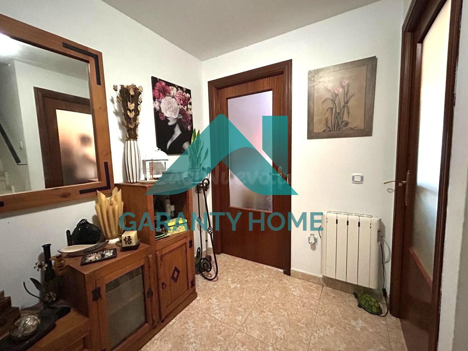 ¡CHALET ADOSADO EN RESIDENCIAL GREDOS – CÁCERES! ✨ - foto 3
